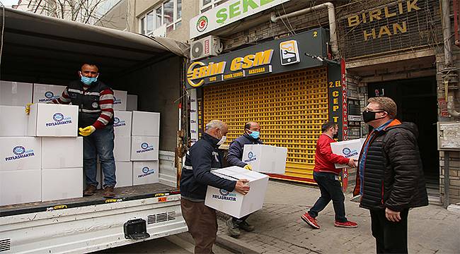 Erzak destekleri ihtiyaç sahiplerine ulaştırılıyor