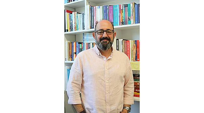 Prof. Dr. Sinan Canan: "Şehir insanının en büyük sorunu biyolojik işsizlik"