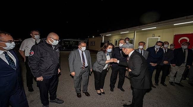 Başkan Soyer bayramlaşmaya sabah 05.00'te ESHOT'ta başladı 