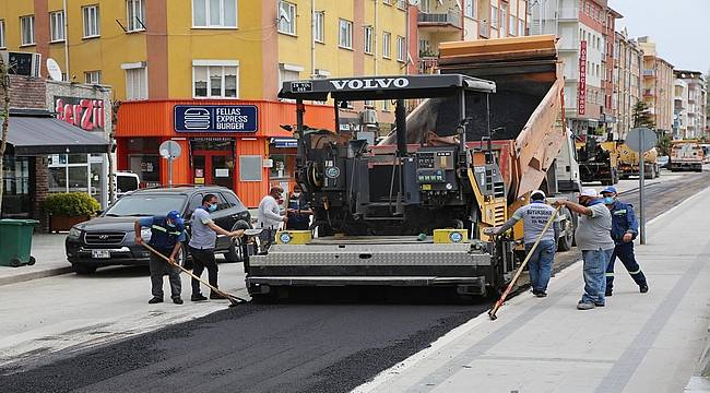 Eskişehir'de bulvar ve caddeler onarılıyor