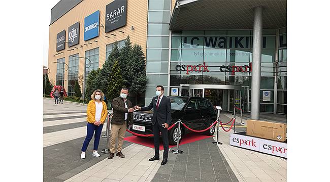 Espark Talihlisi Otomobile Kavuştu