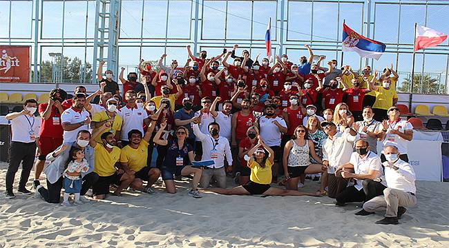 Plaj voleybolunda şampiyon Türkiye 