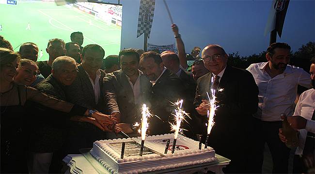 Beşiktaşlı iş insanları çifte şampiyonluğu kutladı