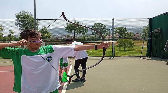Bursa'da yaz spor okulları başladı 