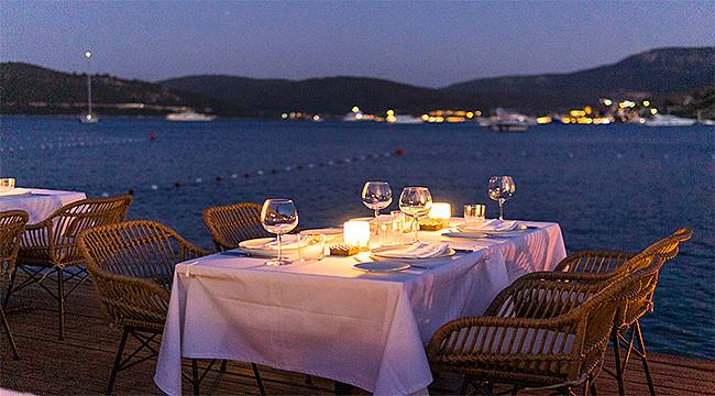 GIZIA Türkbükü Beach & Restaurant, Bodrum'da hizmete girdi 