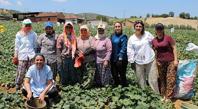 İzmir Büyükşehir'den Kiraz'daki kadınlara eğitim 