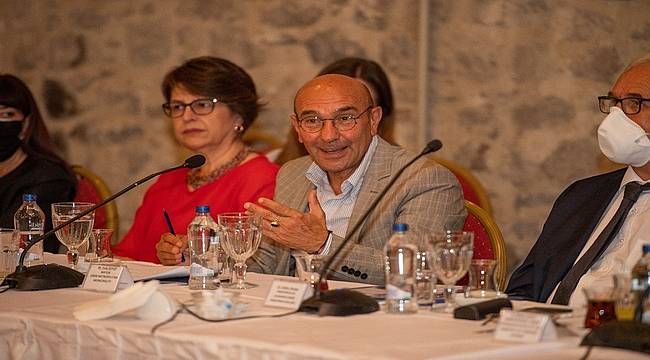 Başkan Soyer 20 ülkenin diplomatik temsilcileriyle Kültür Zirvesi hazırlıklarını konuştu