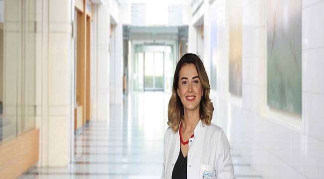 Koyu cilt rengine sahip olanlar dikkat etmeli: Güneş lekeleri koyu tenlilerde daha kalıcı olabiliyor
