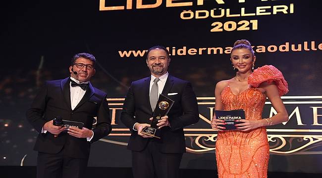 Madame Coco, 'Yılın Ev Tekstili ve Dekorasyon Markası' ödülünün sahibi oldu