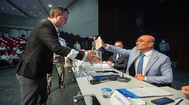 Tunç Soyer, Ege Belediyeler Birliği Başkanlığına yeniden seçildi