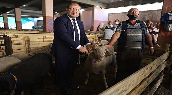 Yetim aileleri de bayram edecek