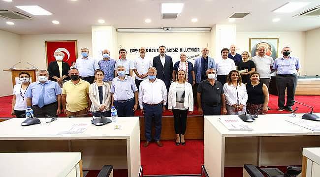 Bayraklı Kent Konseyi Başkanını Seçti
