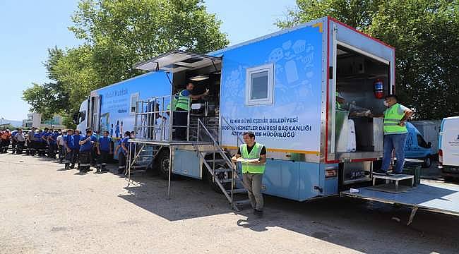 İzmir Büyükşehir Belediyesi'nin mobil mutfağı Muğla'dan döndü 