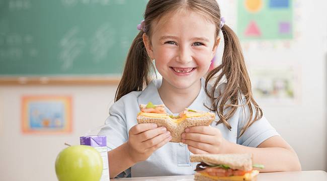 Okullar 6 Eylül'de açılıyor! Çocuğunuzun bağışıklığını beslenme çantasıyla koruyun 