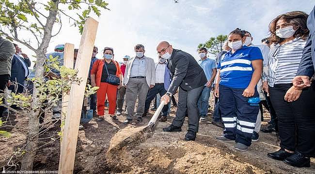 Orman İzmir kampanyası ile yangına dirençli 121 bin fidan dikildi