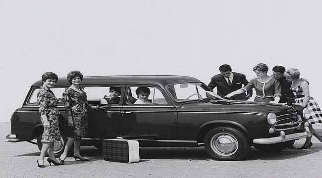PEUGEOT'un 70 yıllık station wagon geleneği yeni 308 SW'yle devam ediyor