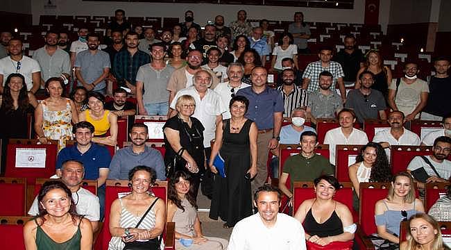 Şehir Tiyatroları sezona iki oyunla merhaba diyecek