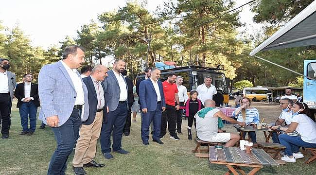 Kamp ve karavan tutkunlarını buluşturan festival 