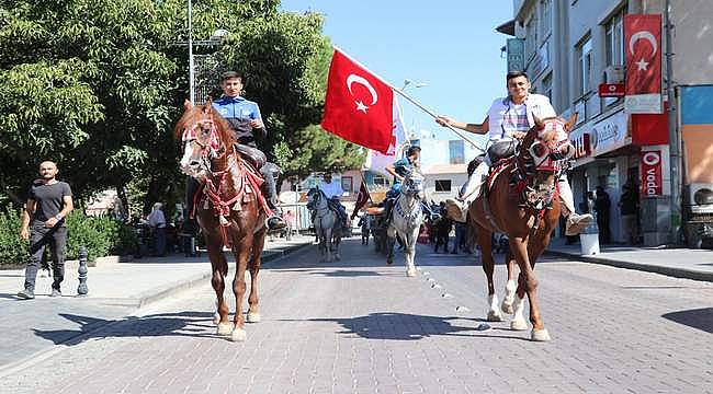 Kula'nın Kurtuluşu'nun 99. Yılı Coşkuyla Kutlandı 