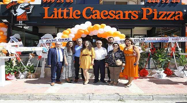 Little Caesars'ın Denizli'deki İlk Şubesi Törenle Açıldı 