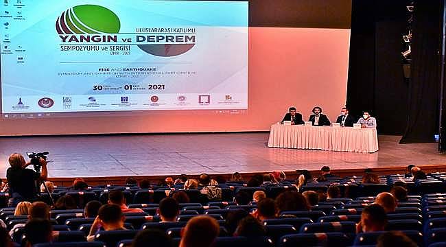 Uluslararası Katılımlı Yangın ve Deprem Sempozyumu başladı