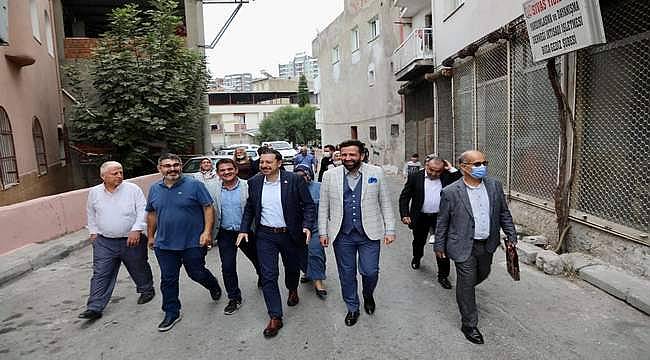 AK Partili Kaya: "Tunç Soyer ile Deniz Yücel, Edi ile Büdü gibiler"