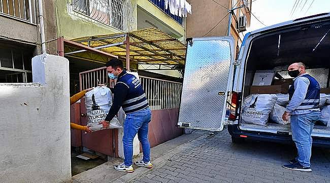 Büyükşehir'den yakacak, soba ve battaniye yardımı 