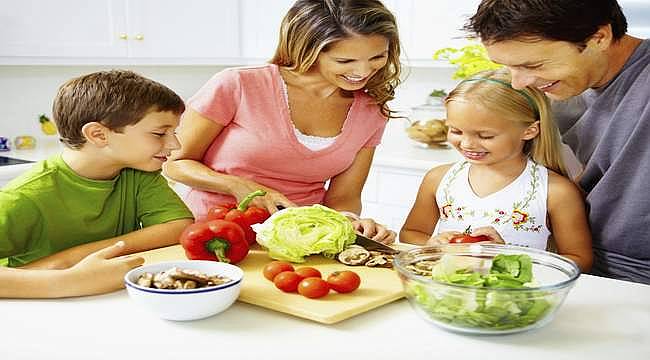 Çocukların bağışıklık sisteminin güçlendirilmesinde doğru ve dengeli beslenmenin önemi