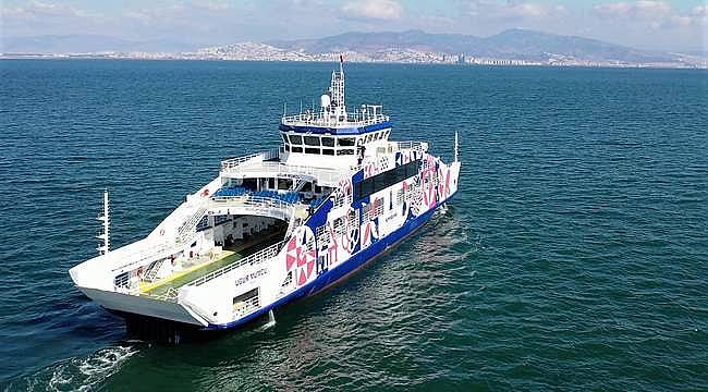 İzmir'de deniz ulaşımı canlanıyor