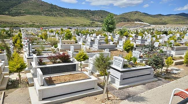 Kent merkezindeki mezarlıklarda yer kalmadı! Büyükşehir'den 5 yeni mezarlık alanı talebi