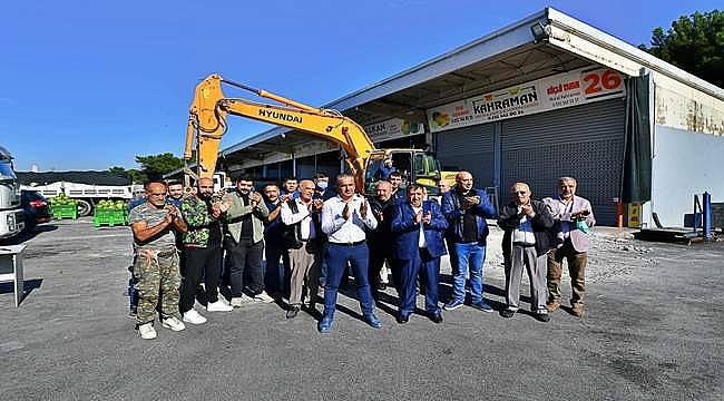 Sebze ve Meyve Hali'ne 25 Yıl Sonra Gelen Hizmet Yüz Güldürdü
