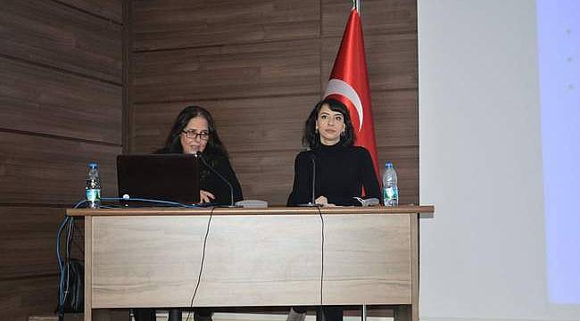 Ege'den "Batı Anadolu'da Efelik" Semineri: "Efeler için en önemli unsur, sadakat ve namustur" 