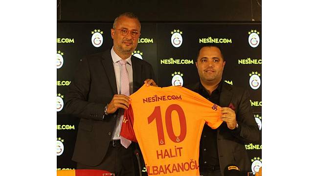 Nesine.com Galatasaray'ın forma sırt sponsoru oldu