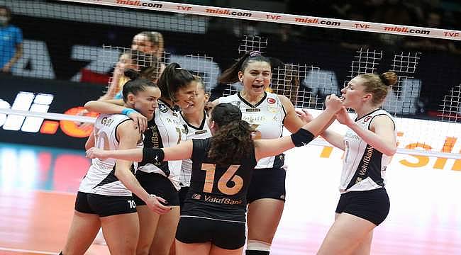 VakıfBank, PTT'yi deplasmanda 3-0 yendi 