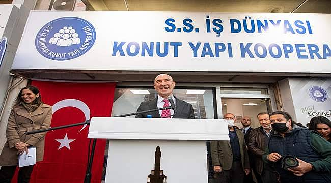 Başkan Tunç Soyer, Örnekköy Kentsel Dönüşüm Projesi'nde üçüncü etabın tanıtım töreninde konuştu: "İzmir'in geleceğini inşa ediyoruz"