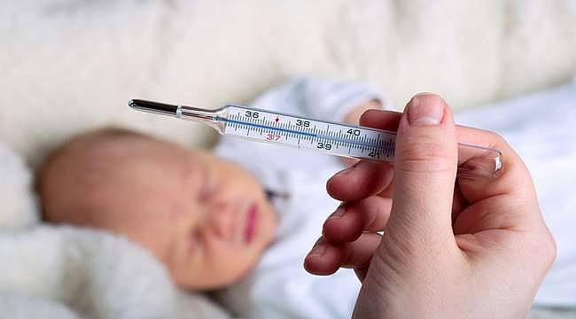 Çocuklarda gelişen yüksek ateşte ebeveynlerin en sık yaptıkları 5 hata