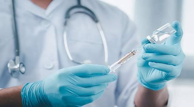 Rahim ağzı kanserinden korunmanın en önemli yolu: HPV aşısı