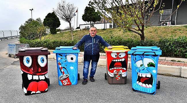 İzmir'de çöp kutularına renk geldi 