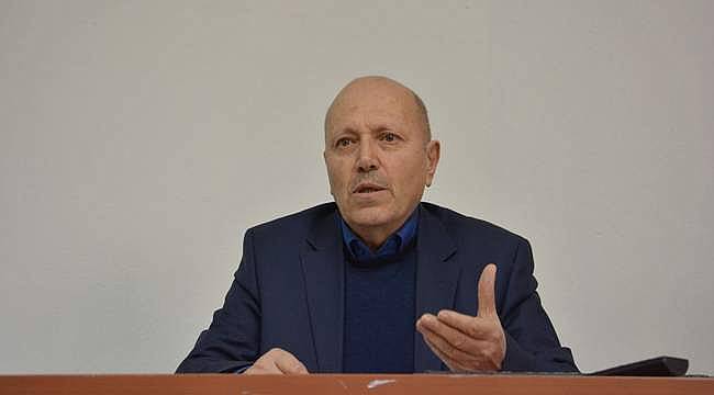Prof. Dr. Rıza Savaş: "Kuran-ı Kerim pozitif ayrımcılık yaparak kadının elinden tuttu"