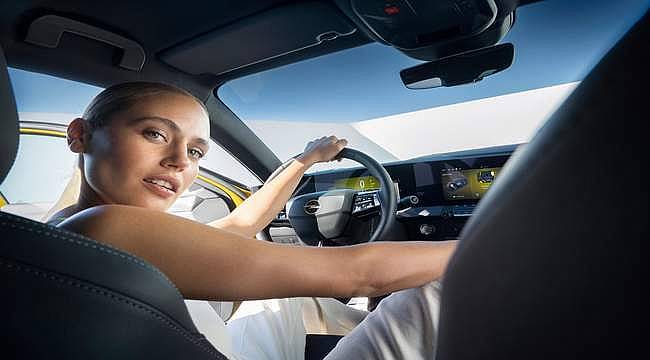 Yeni Opel Astra'nın Mükemmellik Sırrı: Kadınların Dokunuşu 