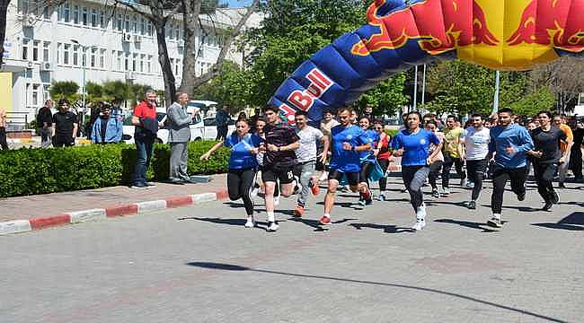 EÜ'de "Wings For Life World Run" Farkındalık Koşusu düzenlendi: "Koşamayanlar İçin Koşuyoruz"