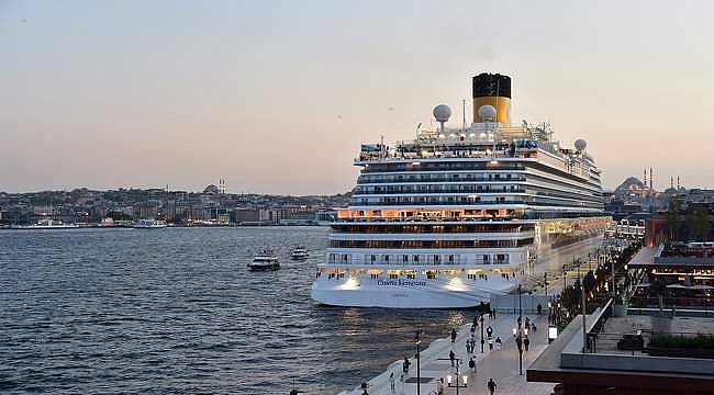 Galataport İstanbul, tarihin en büyük kapasiteli yolcu gemisi Costa Venezia'nın ilk durağı oluyor 