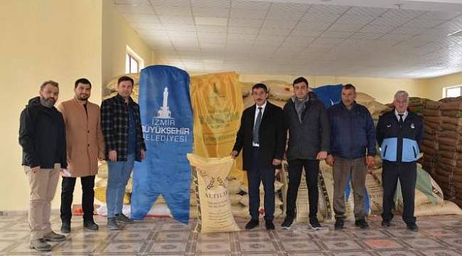 İzmir'den Kars'a 105 ton tohum desteği 