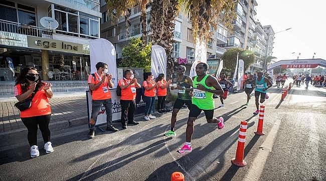 Maraton İzmir farkındalık yaratmaya koşuyor