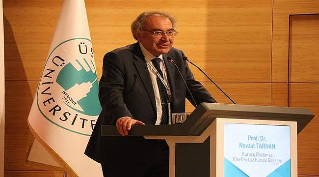 Prof. Dr. Nevzat Tarhan: "Demokrasilerde muhalefet kaynana gibidir"
