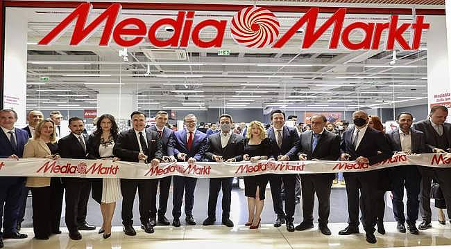 MediaMarkt, yeni mağazasını Zorlu Center'da açtı 