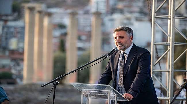 Bayraklı 1. Uluslararası Homeros Festivali'ne görkemli açılış