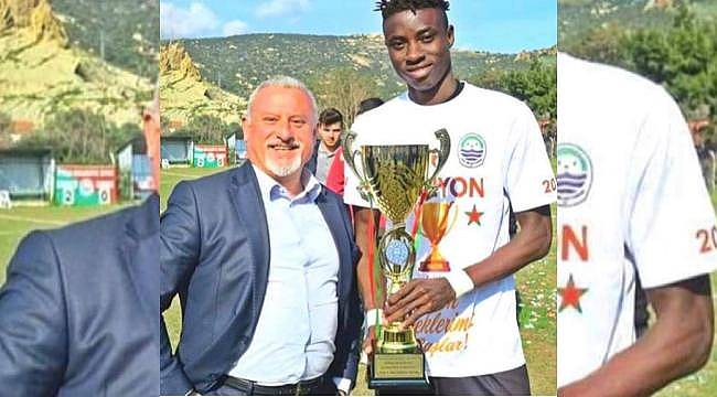 Eski Başkan Birtan İskit'ten Foça Belediyespor için ironik teşekkür
