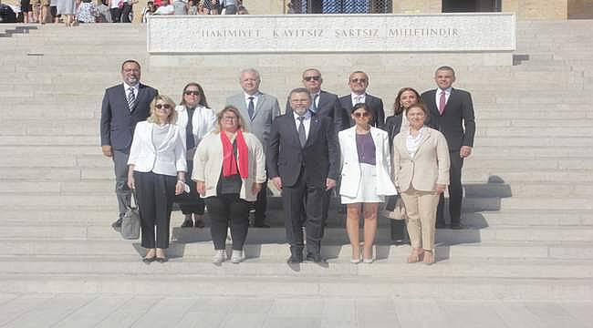 "İzmir Türkiye'nin California'sı, San Fransisco'su olmalı" 