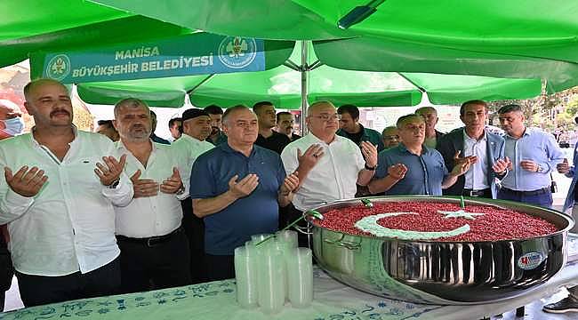 Manisa Büyükşehir'den aşure hayrı